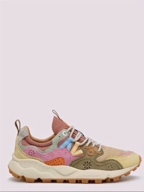 New with Imperfection Flower Mountain Yamano 3 Sneakers in Cream-Military-Pink
